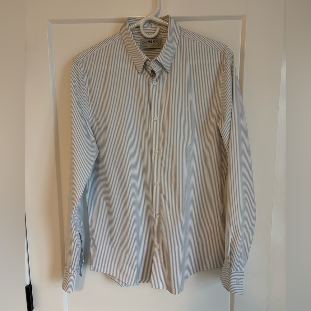Calvin Klein Move 365 Performance Dress Shirt